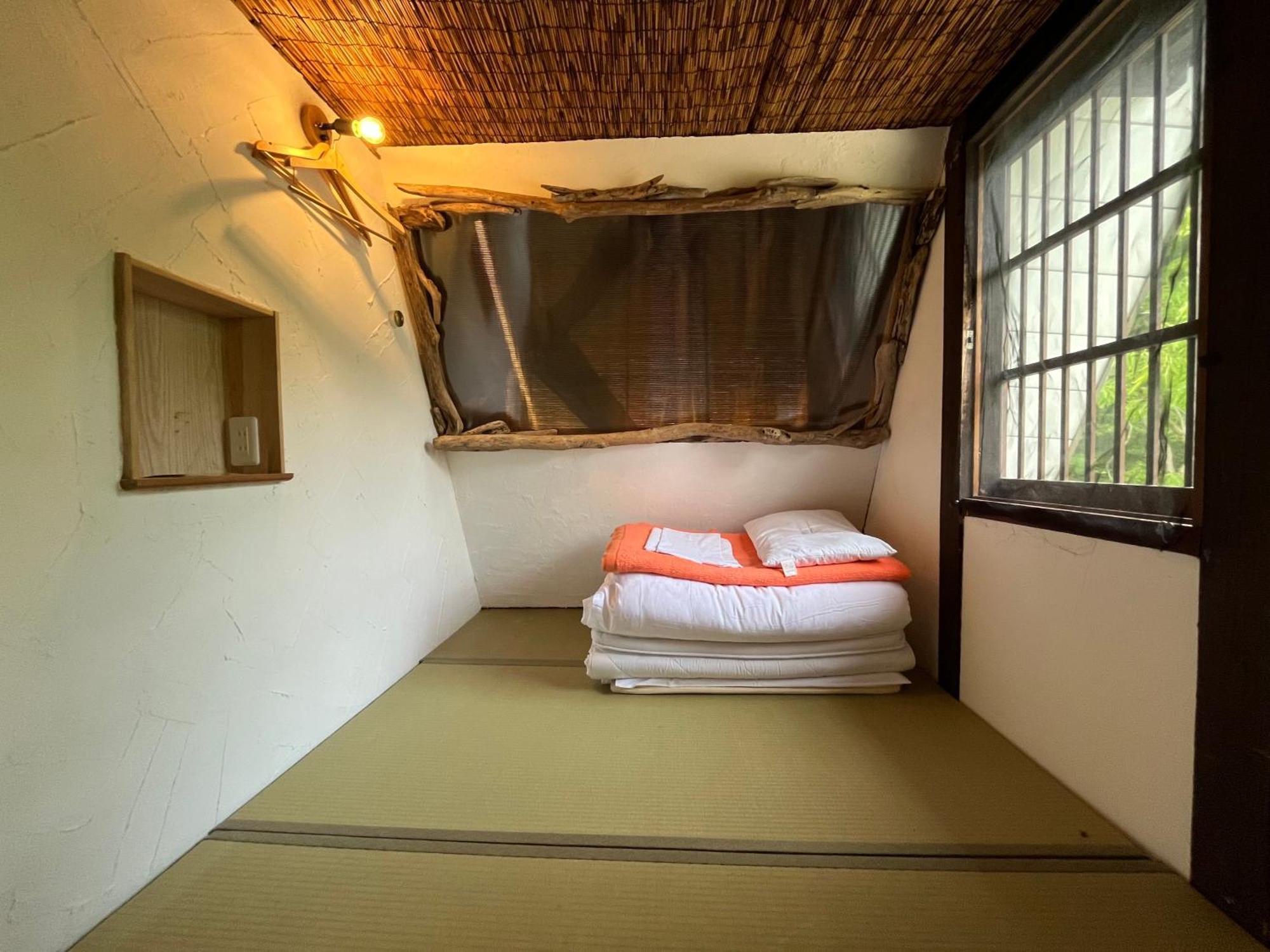 Guesthouse Kazura Nanto Buitenkant foto