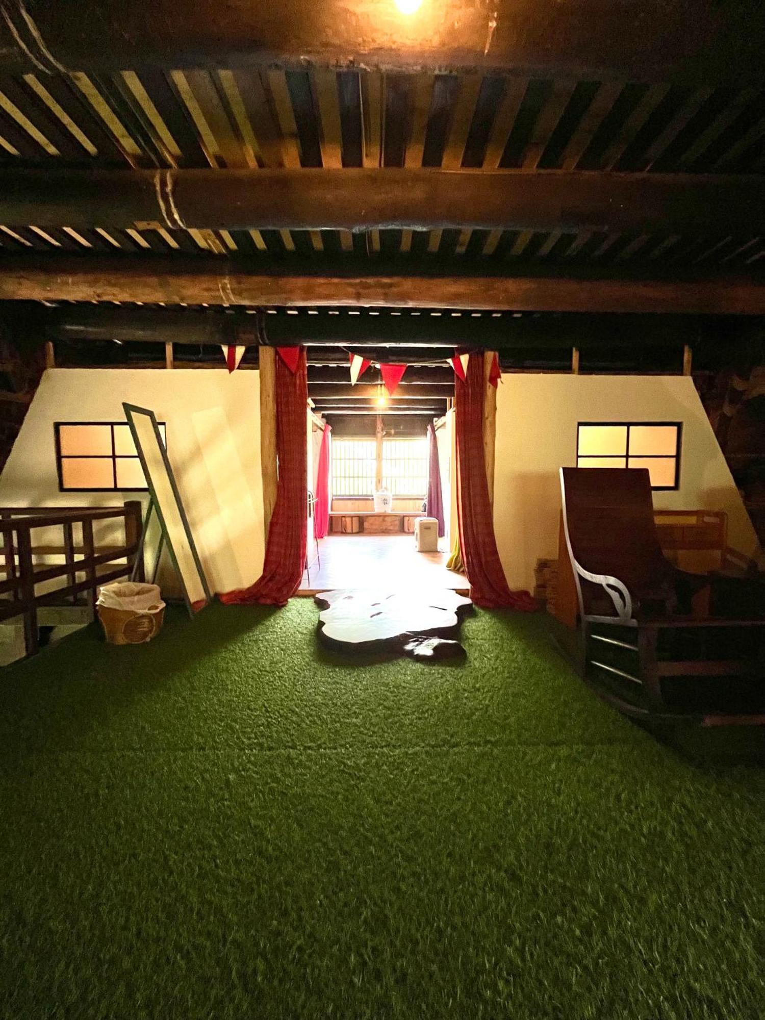 Guesthouse Kazura Nanto Buitenkant foto